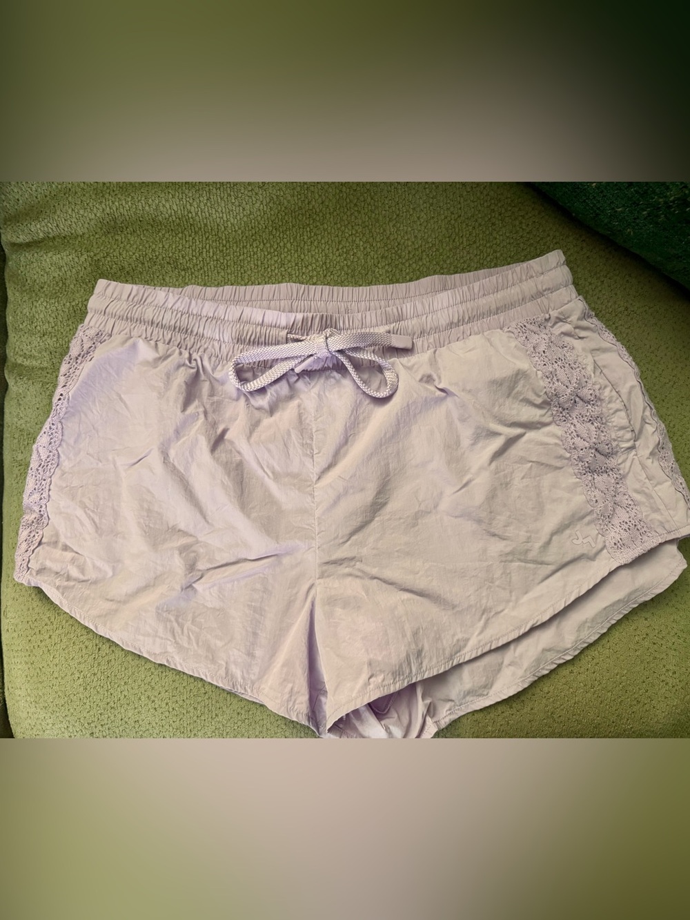 <JoyLab> Lavender Lace-Trim Athlesuire Shorts